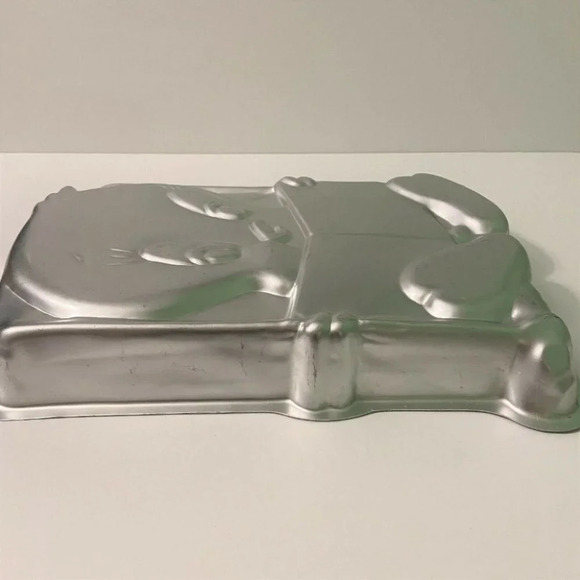 Vintage 1979 Tweety Bird  Cake Pan Wilton Warner Bros Baking Mold Birthday Party - Picture 7 of 8